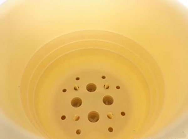 Горщик пластиковий Омела Омела Пастель 1,6 літра круглий 1,6л ваніль 