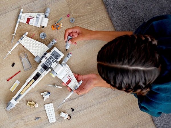 Конструктор LEGO Star Wars Винищувач X-wing™ Люка Скайвокера 75301