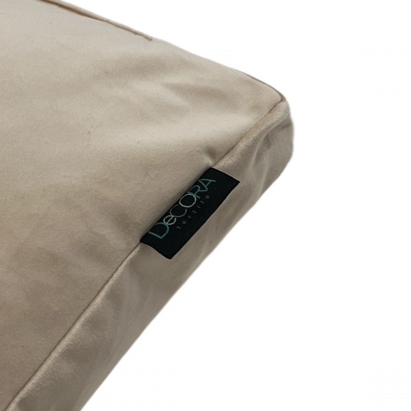 Подушка декоративная VELOUR без канта 50x50 см молочный Decora textile 