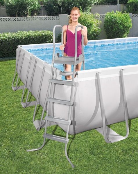 Бассейн каркасный Bestway с фильтром, лестницей, подкладкой, накрытием, 30045 л
