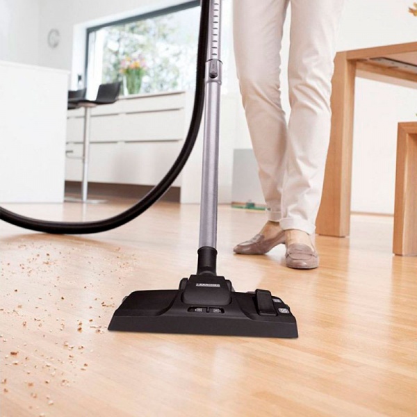 Пылесос циклонный Karcher VC 3 Premium white 