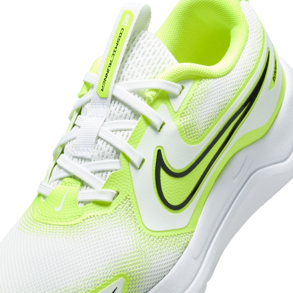 Кроссовки детские Nike Cosmic Runner HM4402-106 р.36 бело-салатовые