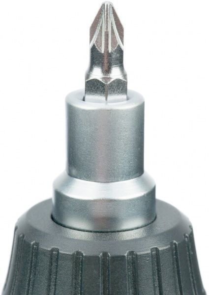 Отвертка Total с храповым механизмом + биты 12 шт. 13 шт. TACSD30136