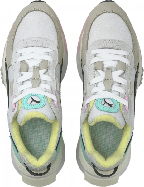 Кроссовки Puma Wild Rider Layers 38069703 р.UK 5,5 белый