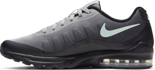 Кроссовки Nike AIR MAX INVIGOR CW2648-001 р.US 8,5 черный