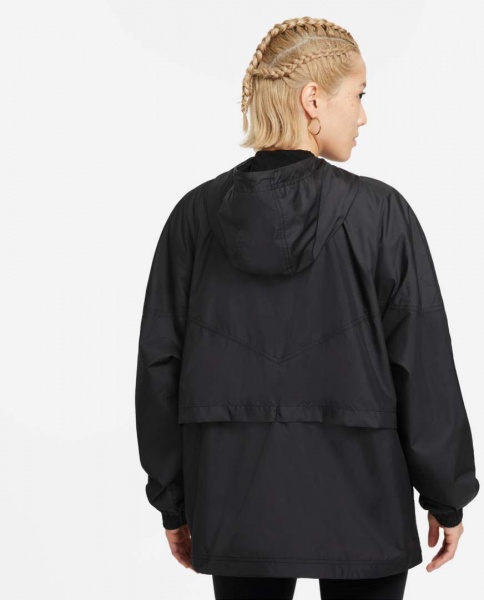 Ветровка Nike W NSW RPL WR ESSNTL WVN JKT DD5852-010 р.S черный