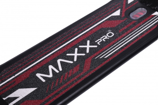 Самокат MaxxPro чорний SC-00-BB 