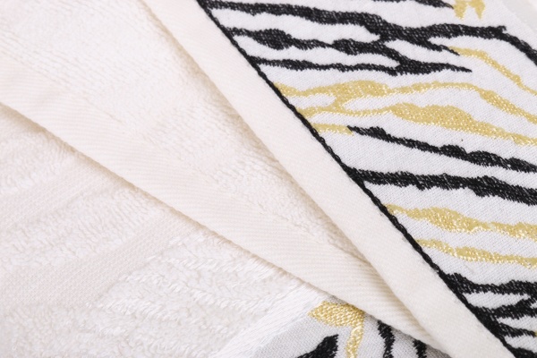 Набор полотенец Tiger 2 шт. нежно-кремовый Karna 