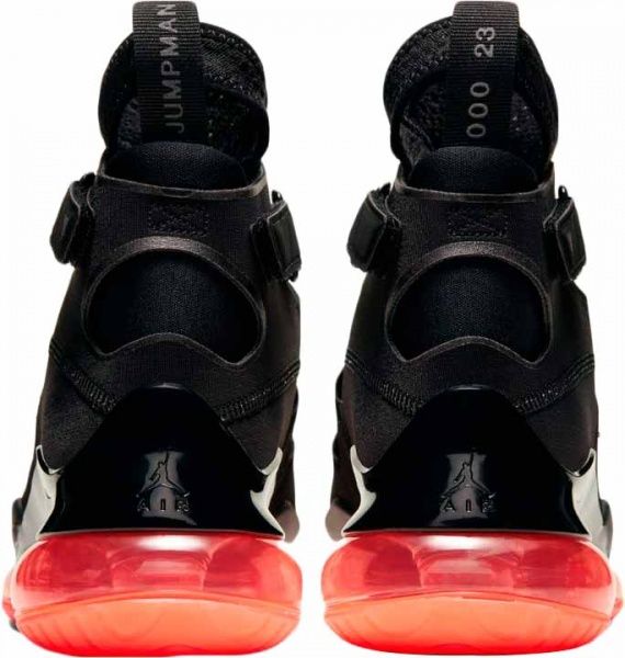 Кроссовки Nike WMNS JORDAN AIR LATITUDE 720 AV5187-006 р.US 8,5 черный