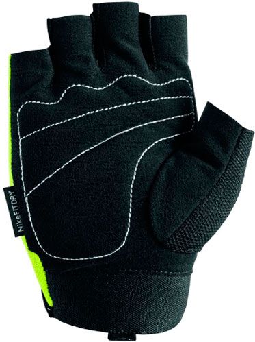 Перчатки атлетические Nike Fundamental Training Gloves Men N.LG.B2.714 р. S 
