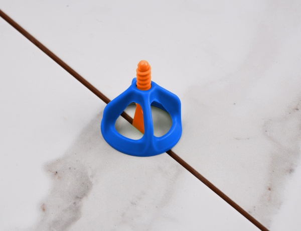 Система выравнивания плитки FIT винтового типа D16873