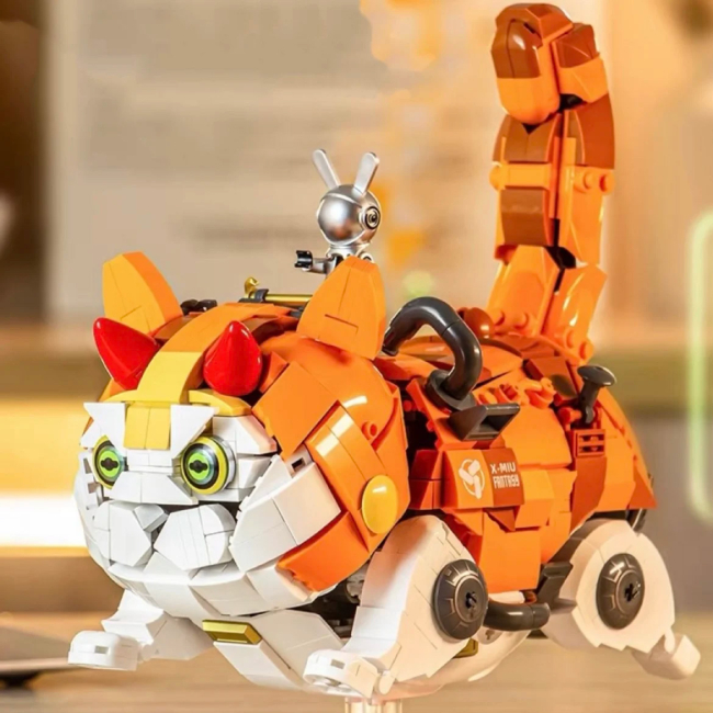 Конструктор Sluban Кіт 900 деталей M38-P8018