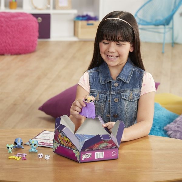 Hasbro Littlest Pet Shop Магазин Мультіпак Петі з прогнозом E7258 