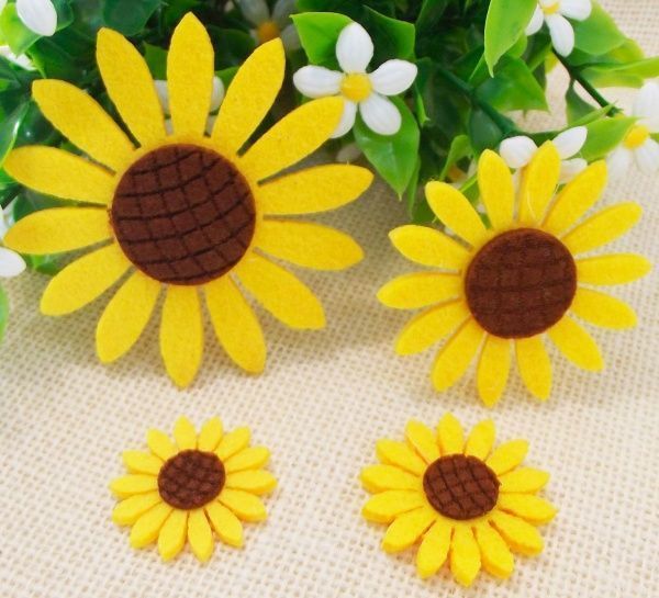 Декоративное изделие из фетра 