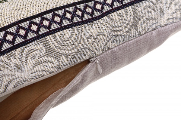 Подушка Лавандовое поле Корзина лаванды в рамке 45x45 см разноцветный Прованс 