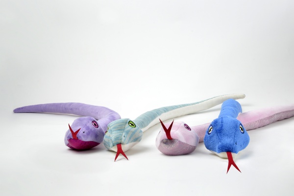 Мягкая игрушка WP Merchandise Змея Зоя 80 см в ассортименте FWPSHKZOYA23MT080