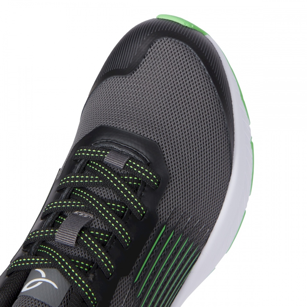 Кросівки для хлопчиків Energetics Elexir XIII J 427186-904050 р.36 чорні