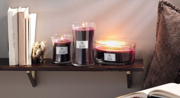 Свеча ароматическая Woodwick Ellipse Black Cherry 453 г 