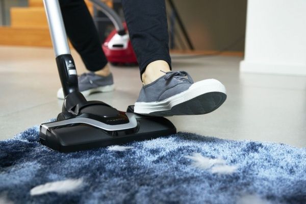 Пылесос Rowenta Silence Force 4A+ RO7793EA red 