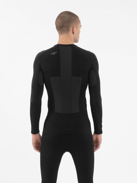 Футболка з довгим рукавом 4F SEAMLESS UNDERWEAR M103 4FAW23USEAM103-20S р.L-XL чорний