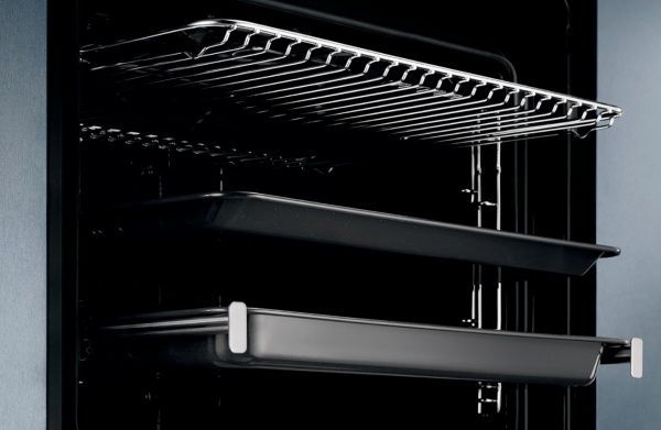 Духова шафа Electrolux OKB8S31X