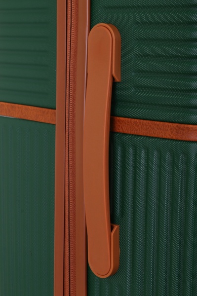 Чемодан 96 л зеленый LS22200 69х48х29 ABS 