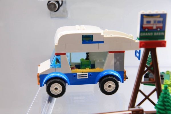 Конструктор LEGO Toy Story 4 Історія іграшок 4: канікули в причепі 10769