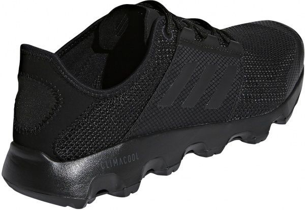 Кроссовки Adidas TERREX VOYAGER H.RDY CM7535 р.UK 7 черный