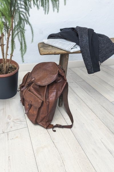 Ламинат Egger Comfort V4 EHC008 сосна виллефорт 31/AC3 1292x193x8 мм