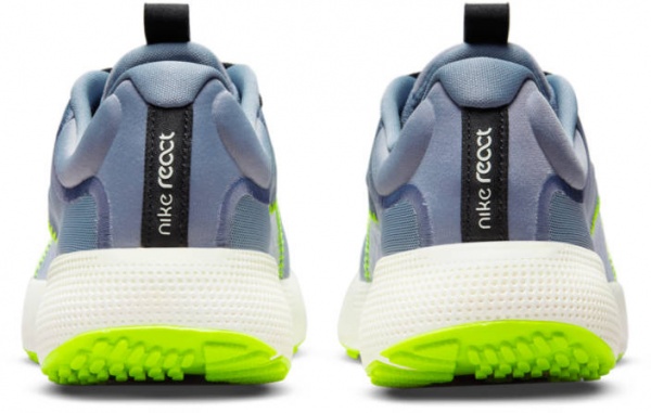 Кроссовки Nike React Escape Run CV3817-400 р.US 7,5 фиолетовый