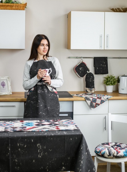 Скатерть Joy серая 110x136 см мульти La Nuit 