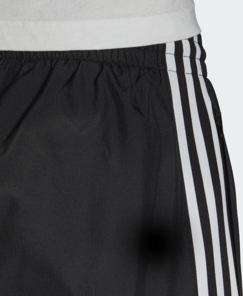 Штани Adidas RIPSTOP TP FM9886 р. L чорний