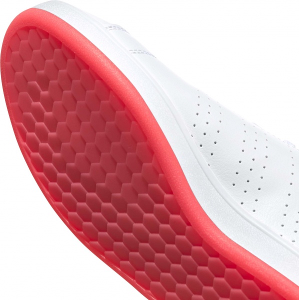 Кроссовки Adidas ADVANTAGE BASE FW0987 р.EUR 37 белый