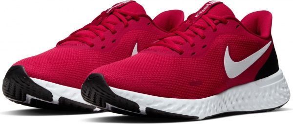 Кросівки Nike NIKE REVOLUTION 5 BQ3204-600 р.US 9 біло-червоний