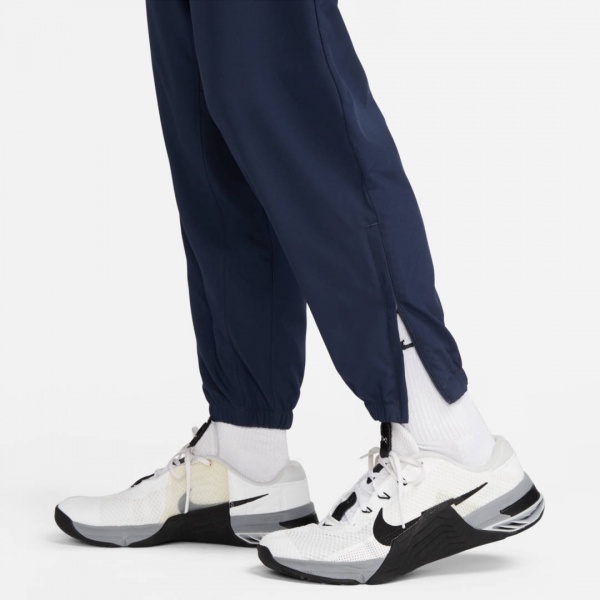Брюки Nike M NK DF FORM PANT TPR FB7497-451 р. L синий