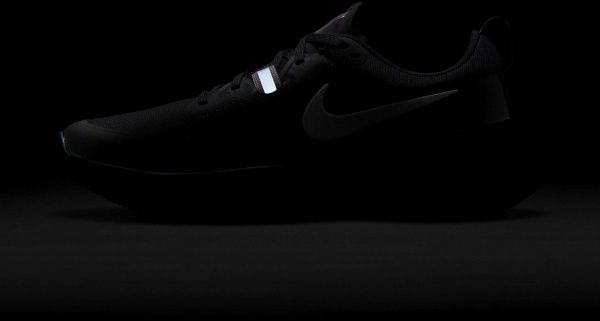 Кроссовки Nike React Miler CW1778-012 р.US 7 черный