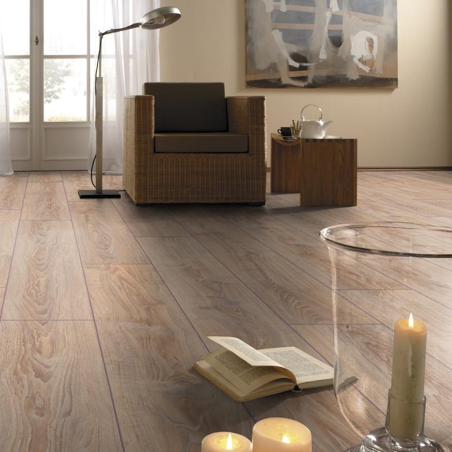 Ламінат Kronotex Exquisit V4 дуб ретушований 32/АС4/8 мм