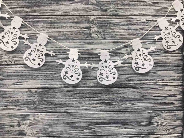 Декорация новогодняя из фетра Гирлянда Снеговик 2 м