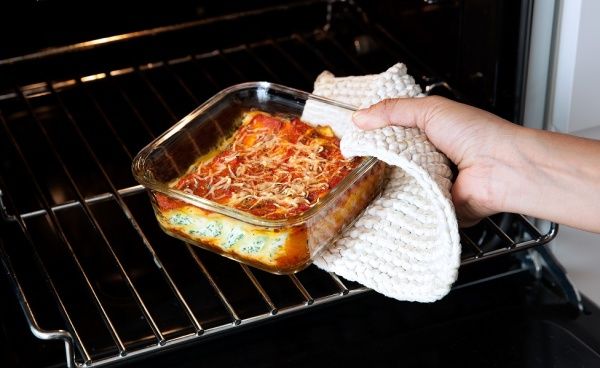 Контейнер для харчових продуктів з кришкою 700 мл Flamberg Premium