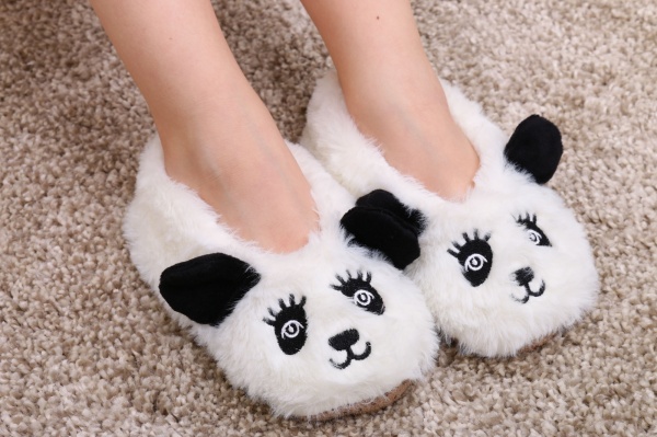 Тапочки детские унисекс Maxwin KIDS Зверюшки Панда р.35-36 белый 