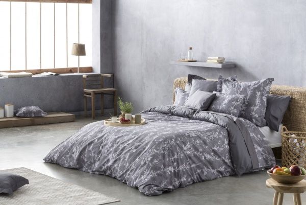Комплект постельного белья Camille семейный серый Guy Laroche Paris 