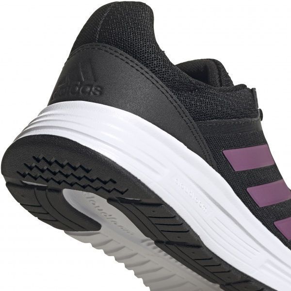 Кросівки Adidas GALAXY 5 FY6743 р.UK 6 чорний