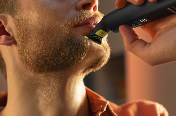 Электробритва Philips OneBlade QP6541/15 (3-в-1) с лезвием 360 