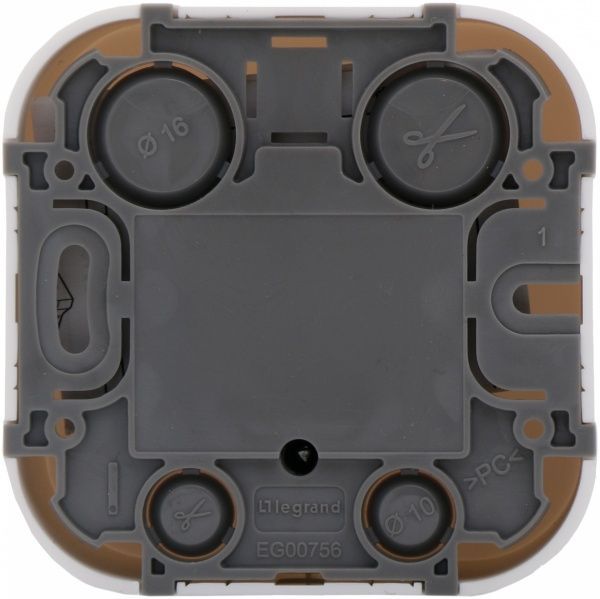 Розетка комп’ютерна Legrand Quteo RJ45 CAT5e UTP білий 782224