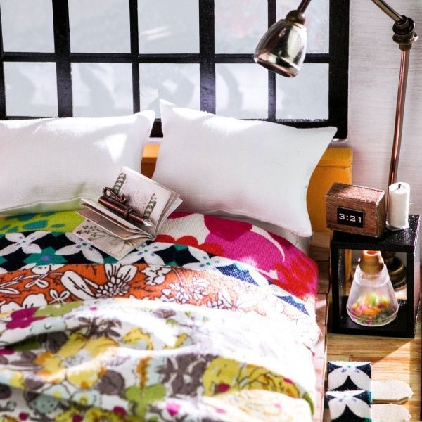 Конструктор Robotime Diy House Спальня DG107