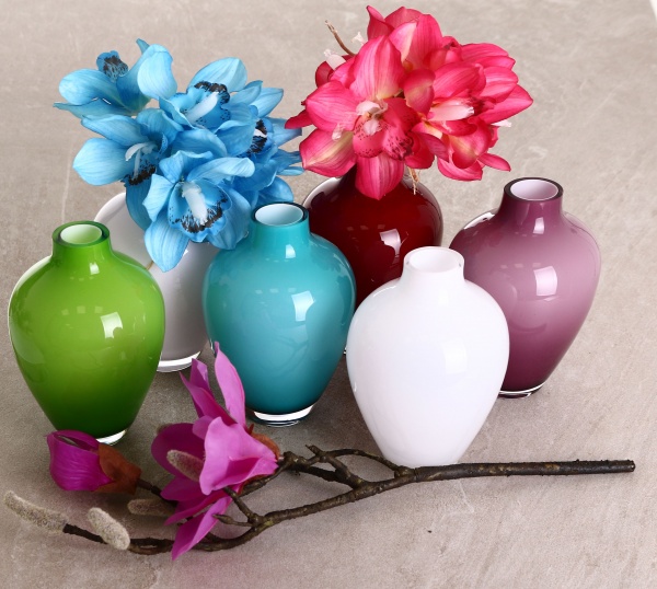 Ваза стеклянная Wrzesniak Glassworks Opal 17 см белая 