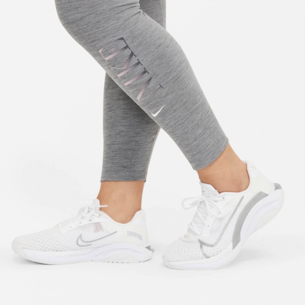 Лосини Nike W NK ONE DF GFX PK MR 7/8 TGT DD4555-068 р.S сірий