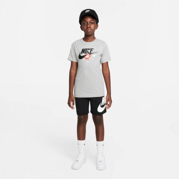 Футболка Nike B NSW TEE FUTURA BOXY SP22 DO1806-063 р.L сірий