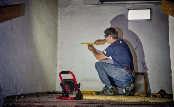 Фонарь Einhell 18,0V TC-CL 18/1800 Li - Solo 4514115