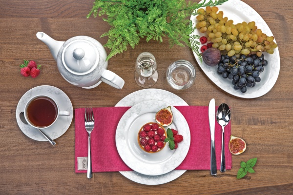 Блюдо овальне Beauty 32 см Fiora 